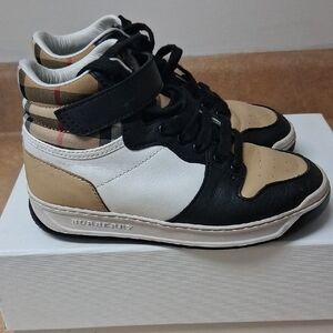 Burberry Kids Black and Tan High-Top Sneakers